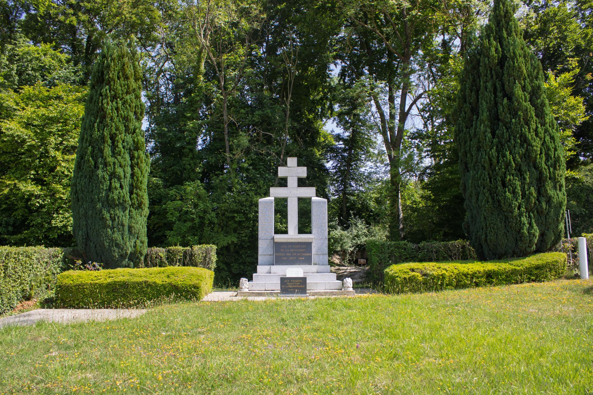 Le mémorial du bois de Gentelles